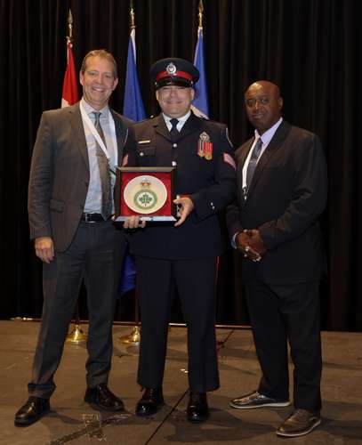 International%2bAward%2b2026.jpg